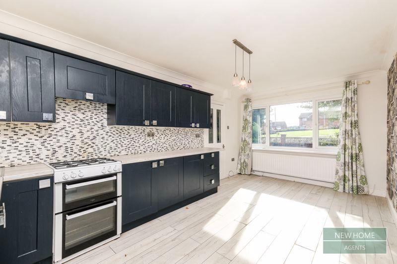 Property photo 2 of 15 Photo 21