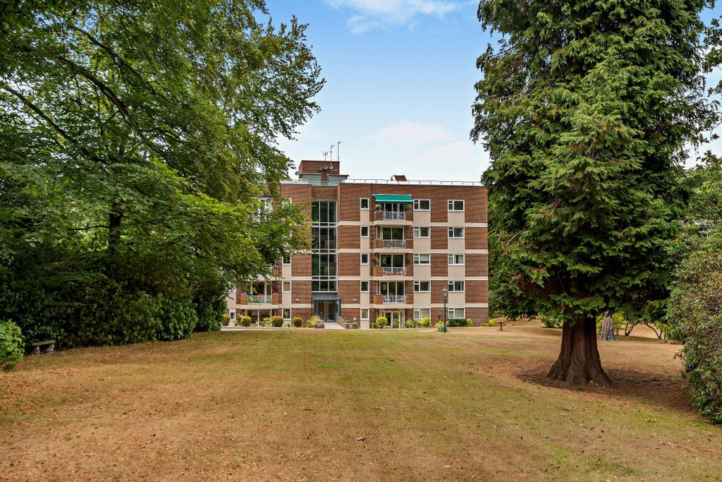 Property photo 1 of 19 Ascot Towers