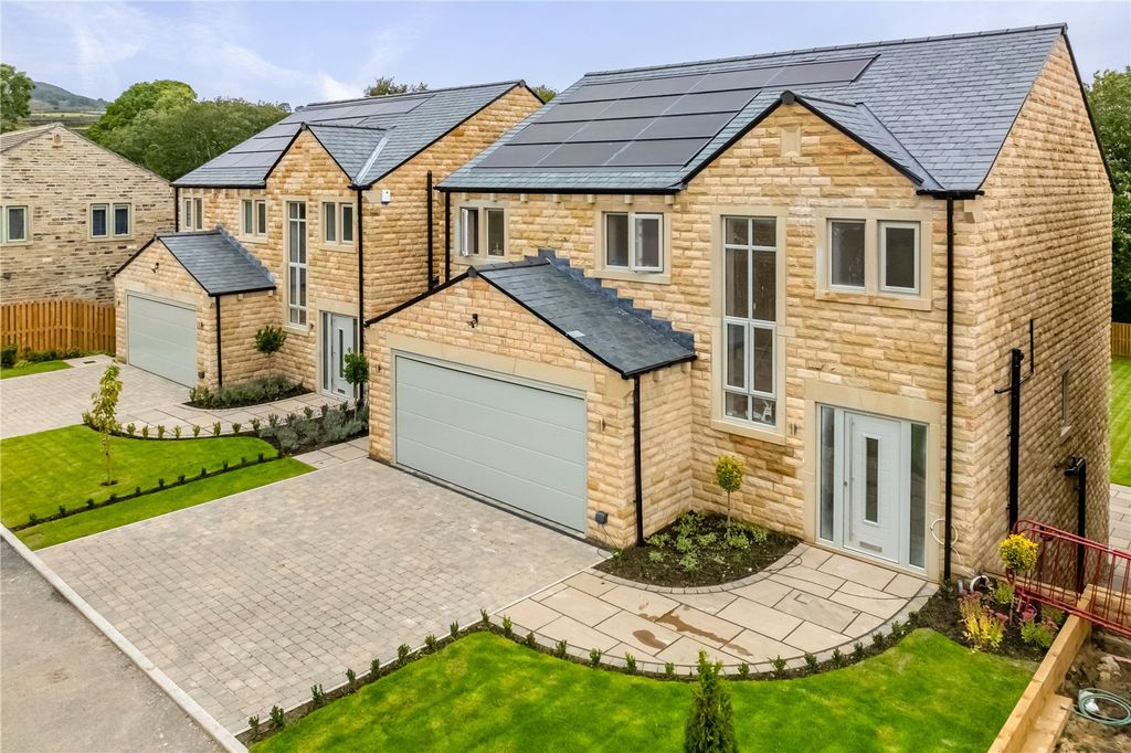 Property photo 1 of 34 Accommodation