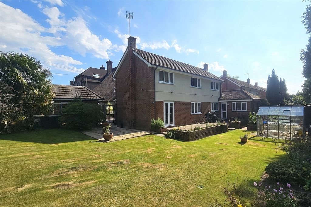 Property photo 2 of 29 Picture No. 37