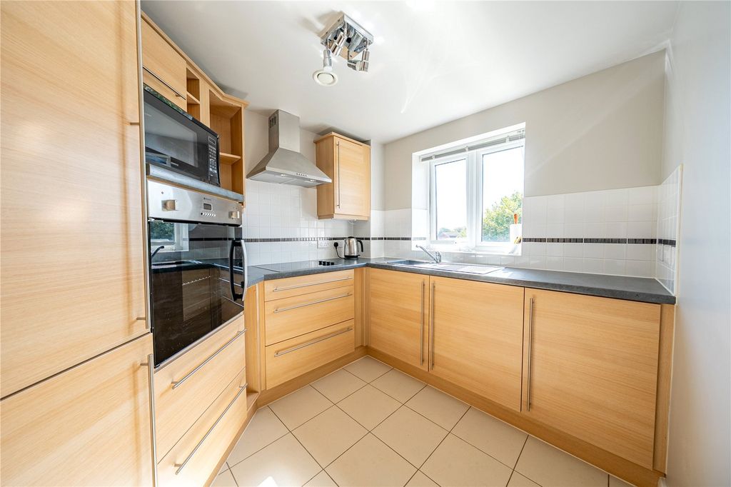 Property photo 2 of 13 Kitchen