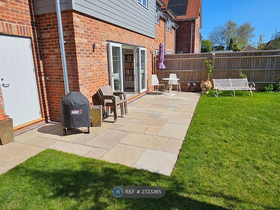 Property photo 3 of 31