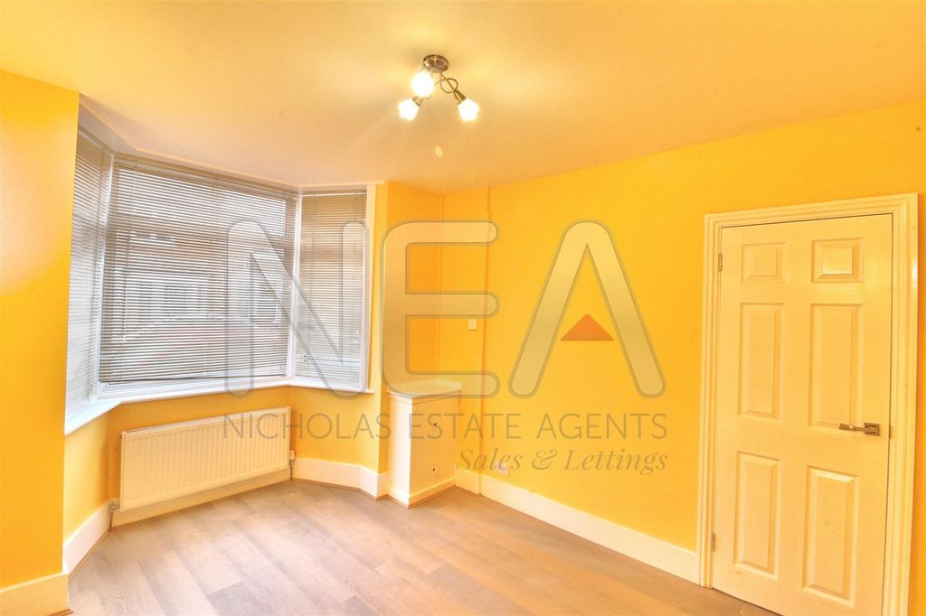 Property photo 3 of 8 Living Room