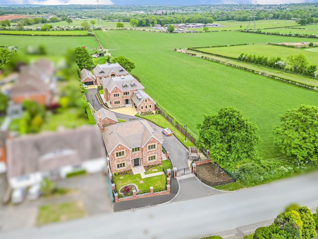 Property photo 1 of 46 Dji_0441 Blur 2.Jpg