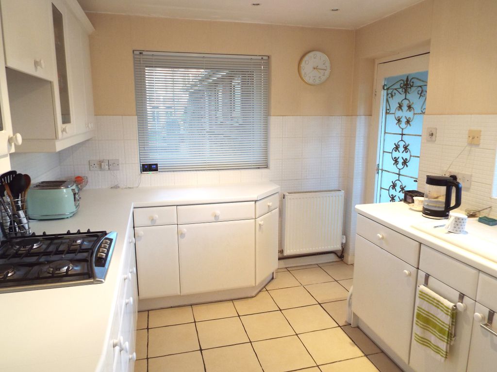 Property photo 3 of 25