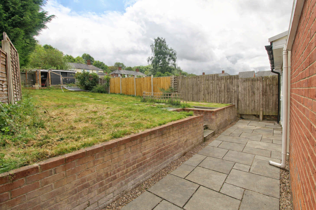 Property photo 2 of 19 Garden
