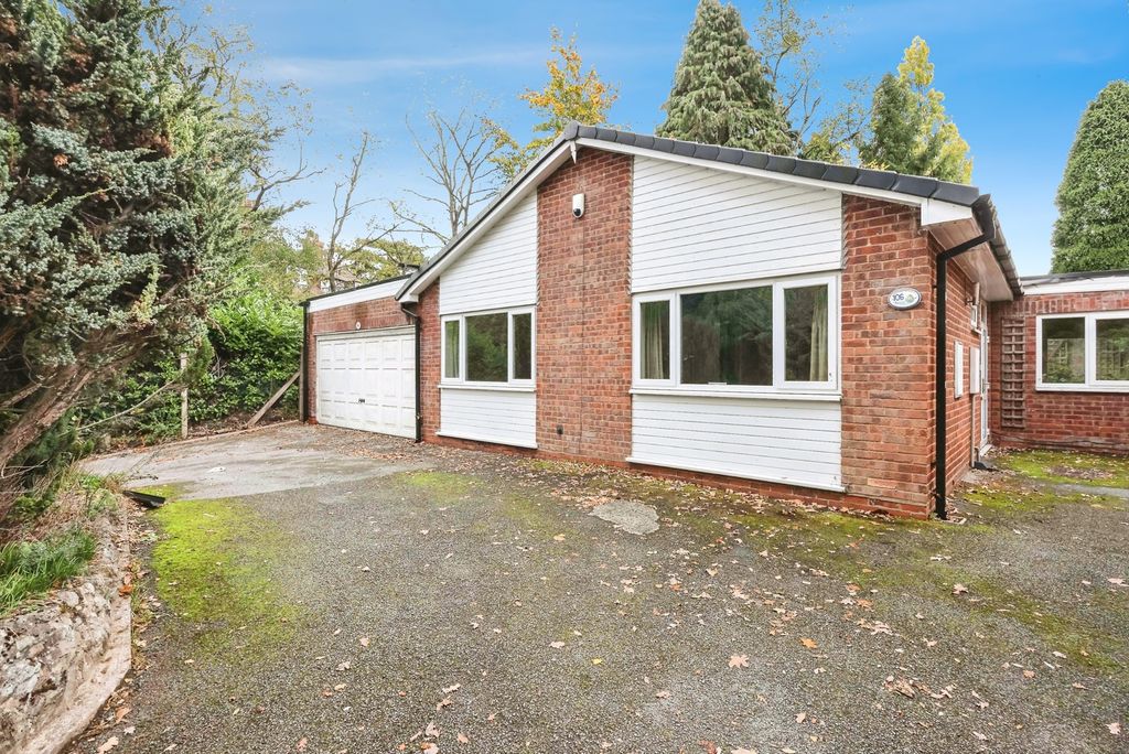 Property photo 2 of 17 Photo