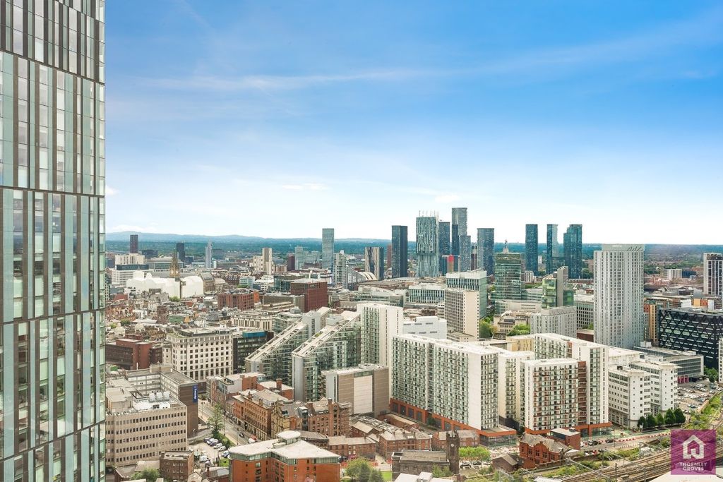 Property photo 3 of 31 Picture No. 17