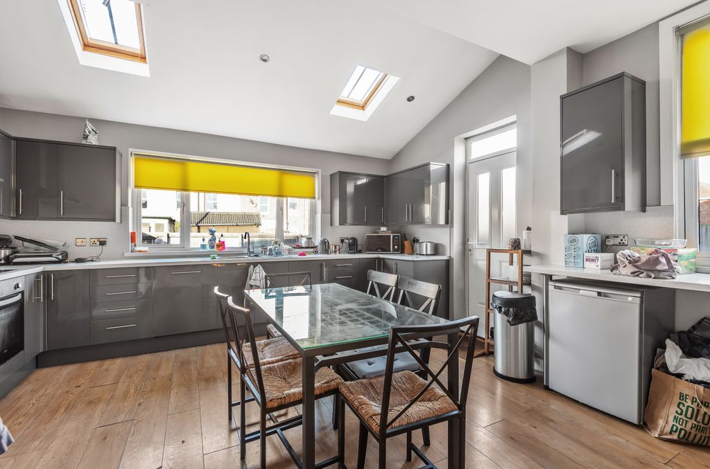 Property photo 3 of 20 825857 (3).Jpg
