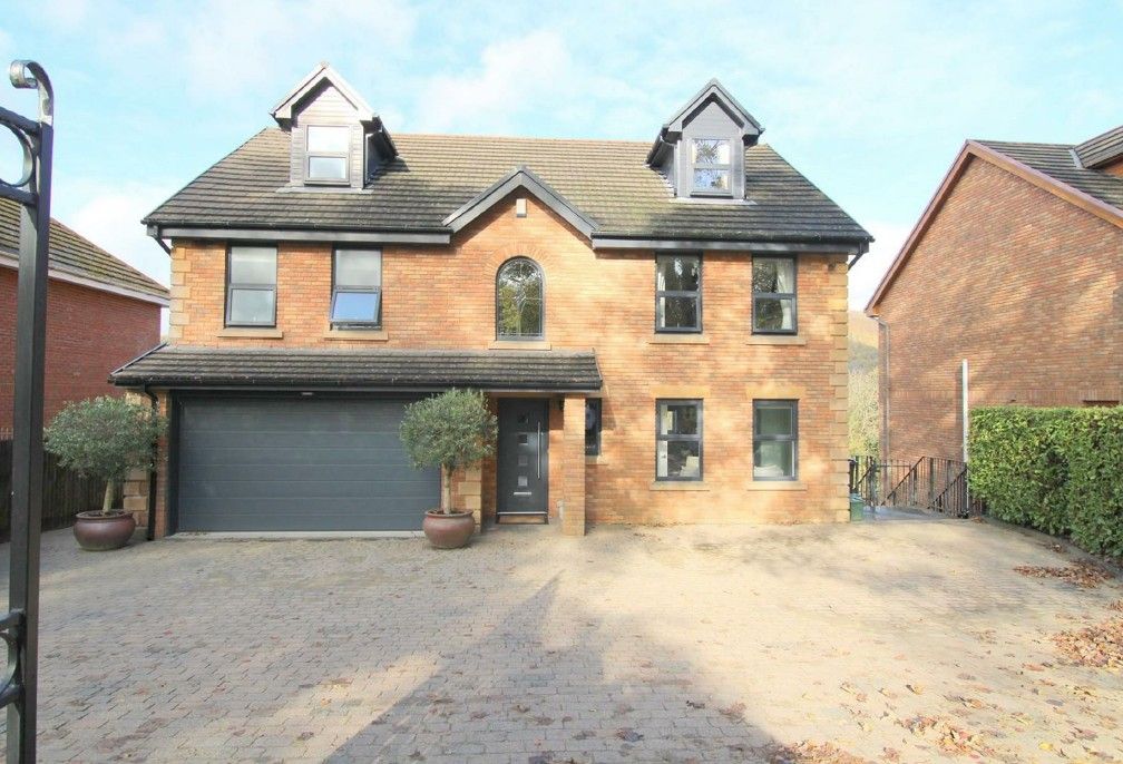 Property photo 1 of 24