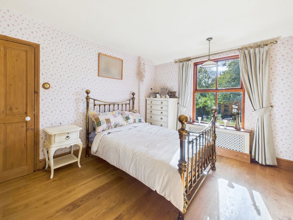 Property photo 3 of 28 Bedroom One