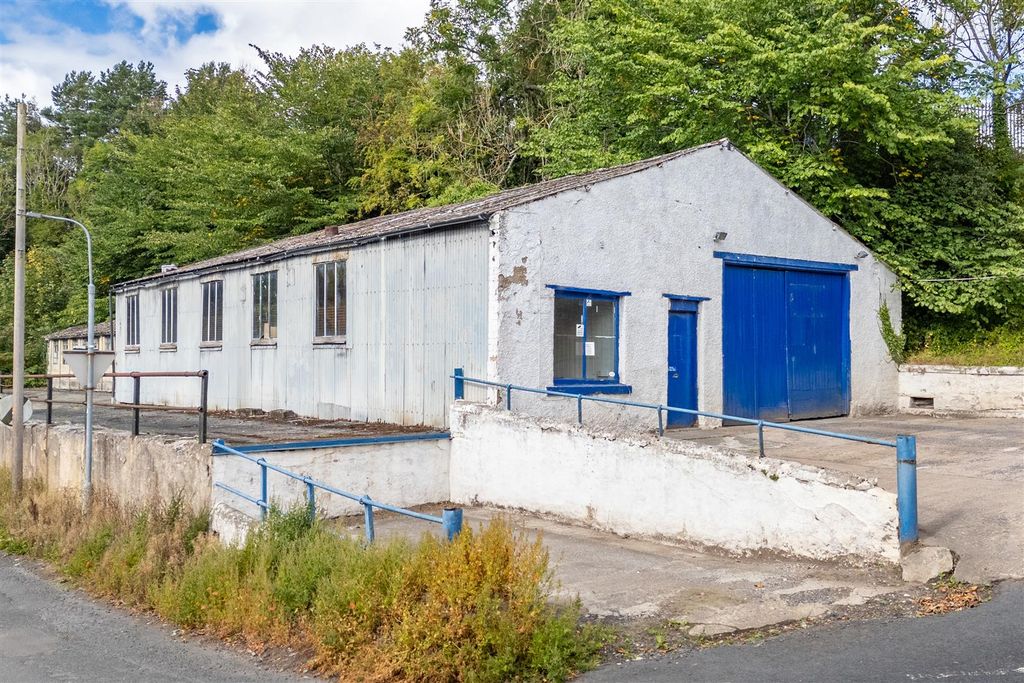 Property photo 3 of 16 Newton_Mill-01.Jpg
