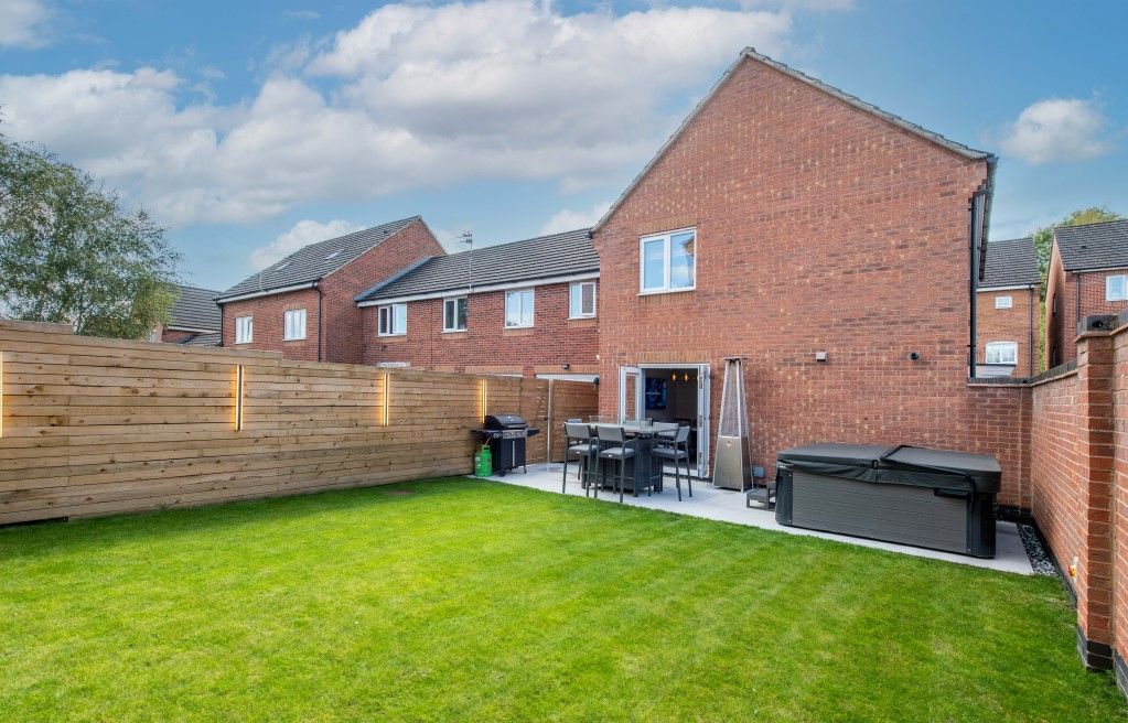 Property photo 3 of 24