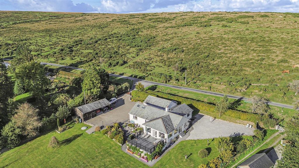 Property photo 1 of 30 Drone Images