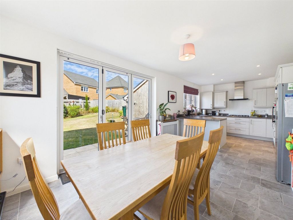 Property photo 2 of 16 Picture No. 02
