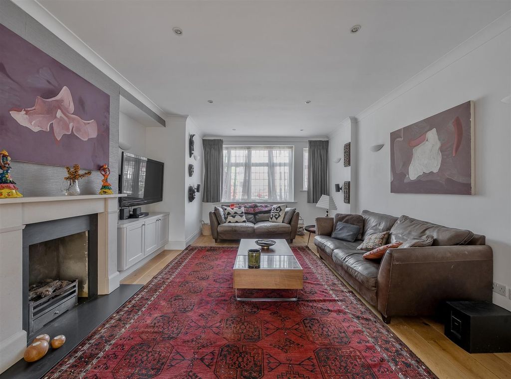 Property photo 2 of 38 19726827 (22).Jpg