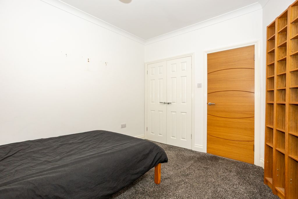 Additional image 12 of 2 bed flat for saleBalmoral Road, Dumfries DG1