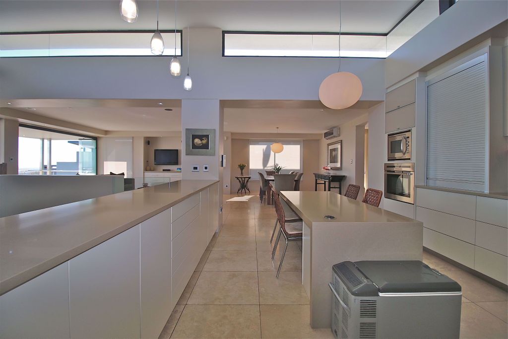 Property photo 3 of 37 1Pla1538100