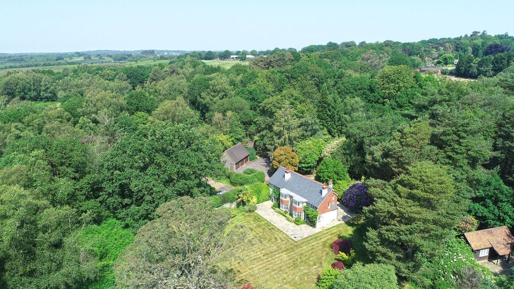 Property photo 1 of 23
