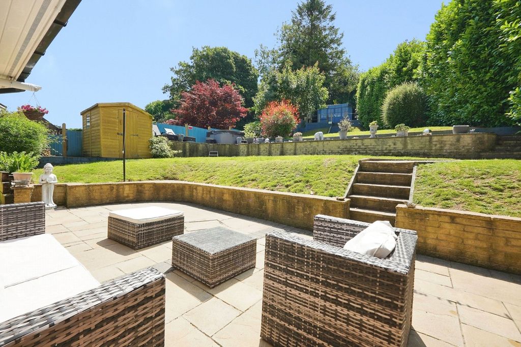 Property photo 3 of 34 Pbox-Img.Jpg