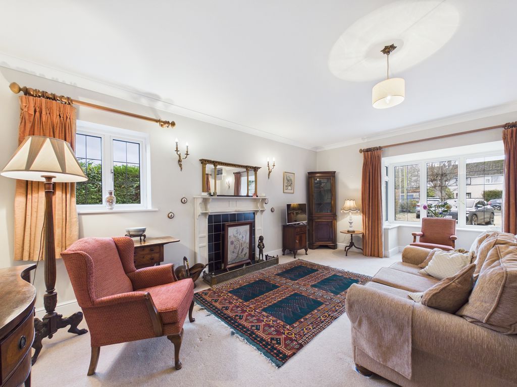 Property photo 3 of 21 Photo 7