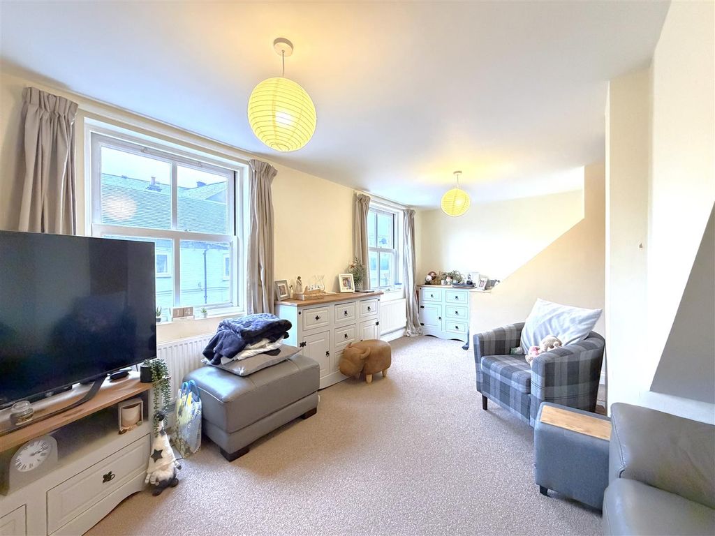 Property photo 2 of 13 Img_5530.Jpg