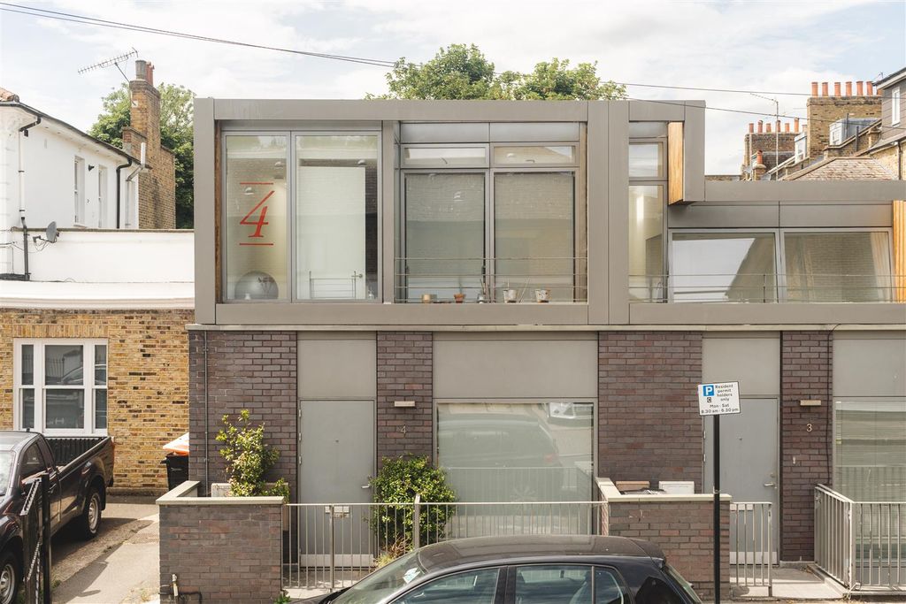 Property photo 2 of 26 Massie Road-26.Jpg