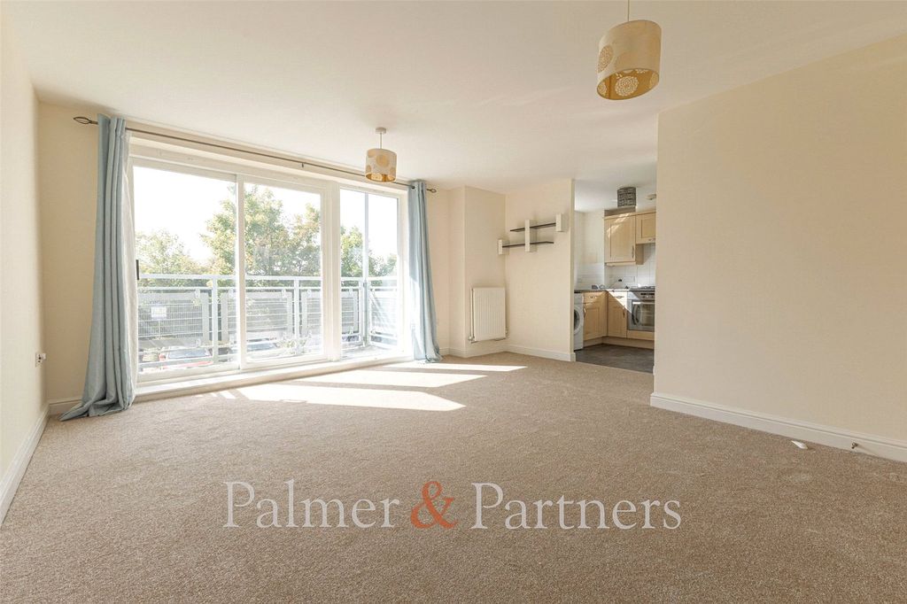 Property photo 2 of 8 Picture No. 01