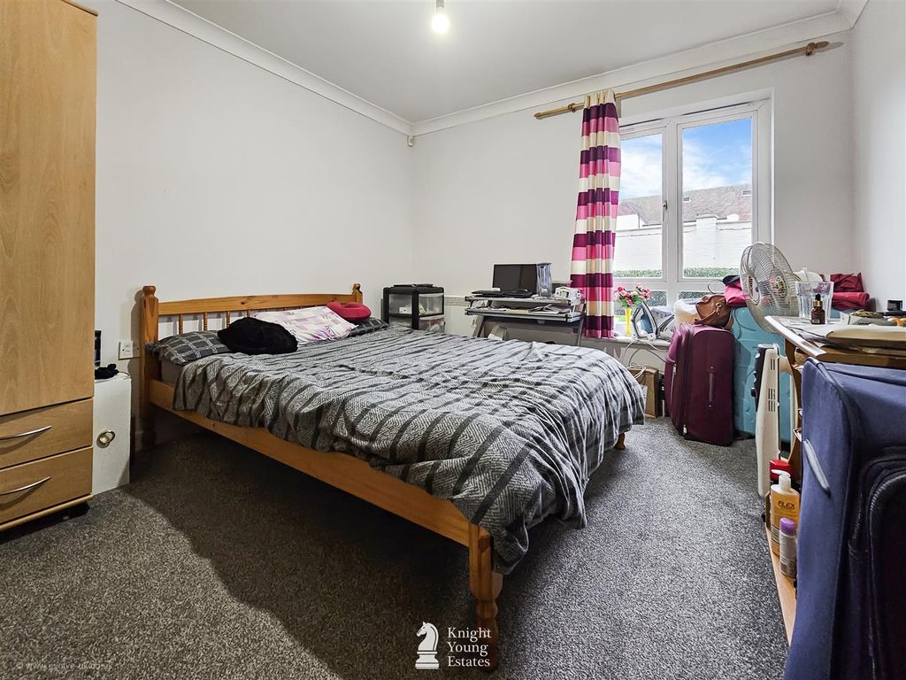 Property photo 2 of 10 Tw03073 (2).Jpg