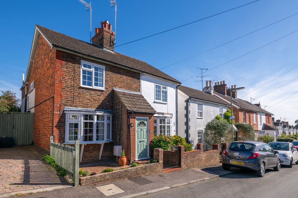 Property photo 1 of 19