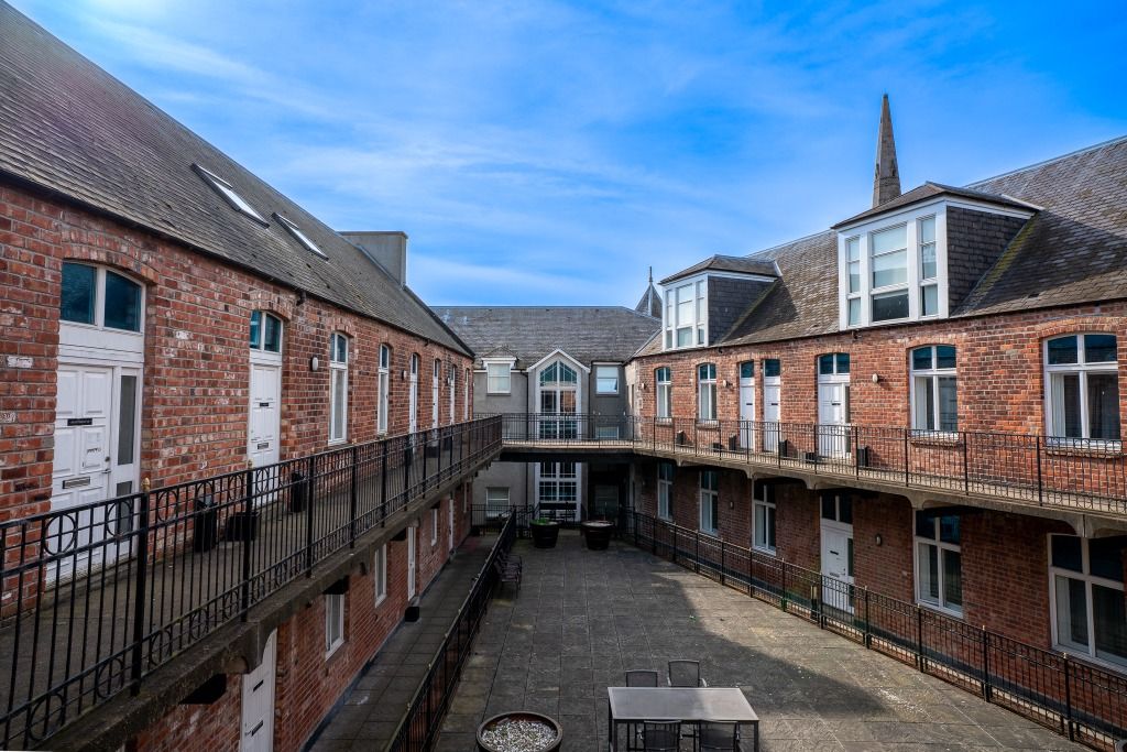 Property photo 1 of 12 Photo 1