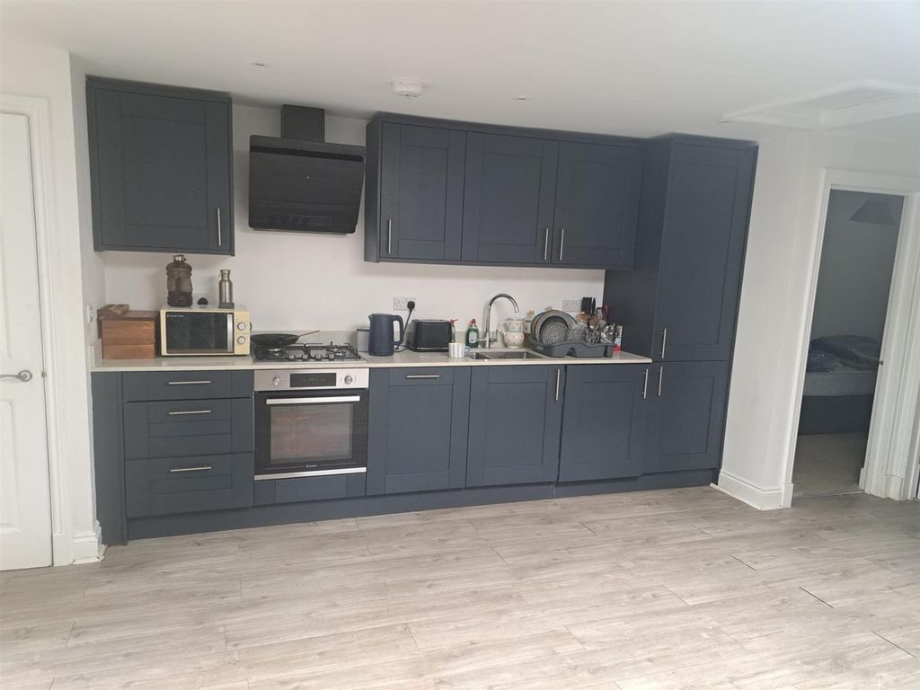 Property photo 2 of 5 Orfj1381.Jpg
