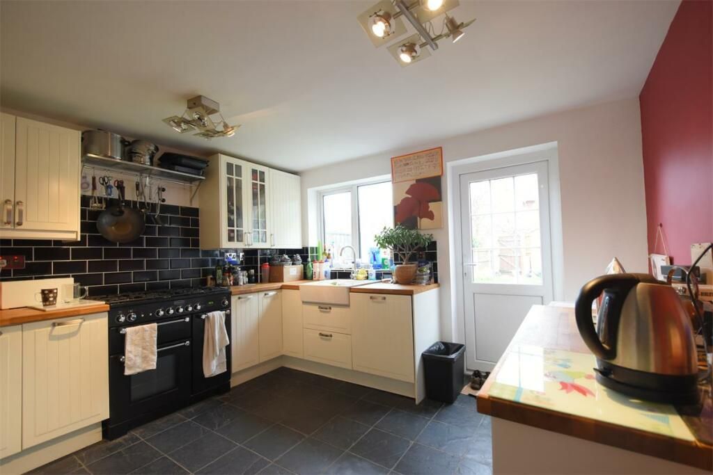 Property photo 3 of 10 13413613498540805.Jpeg