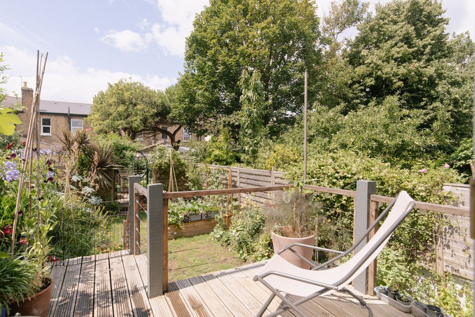 Property photo 2 of 30