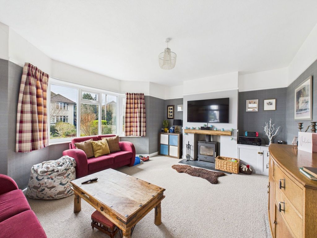 Property photo 2 of 14