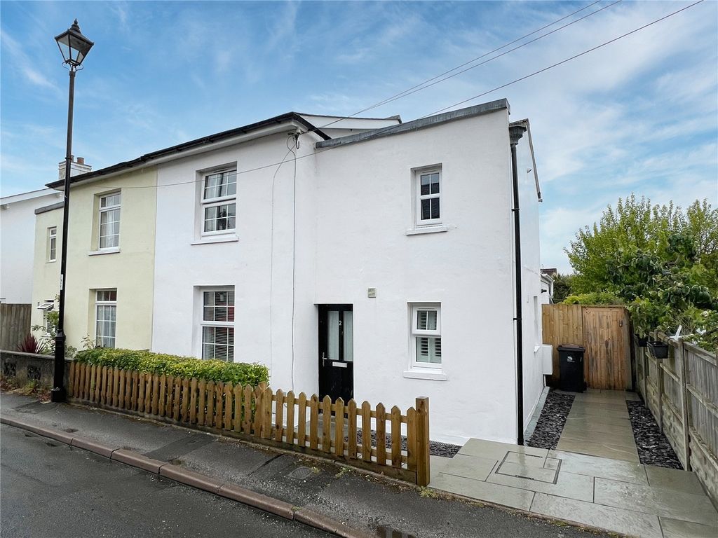 Property photo 1 of 17 Picture No. 27