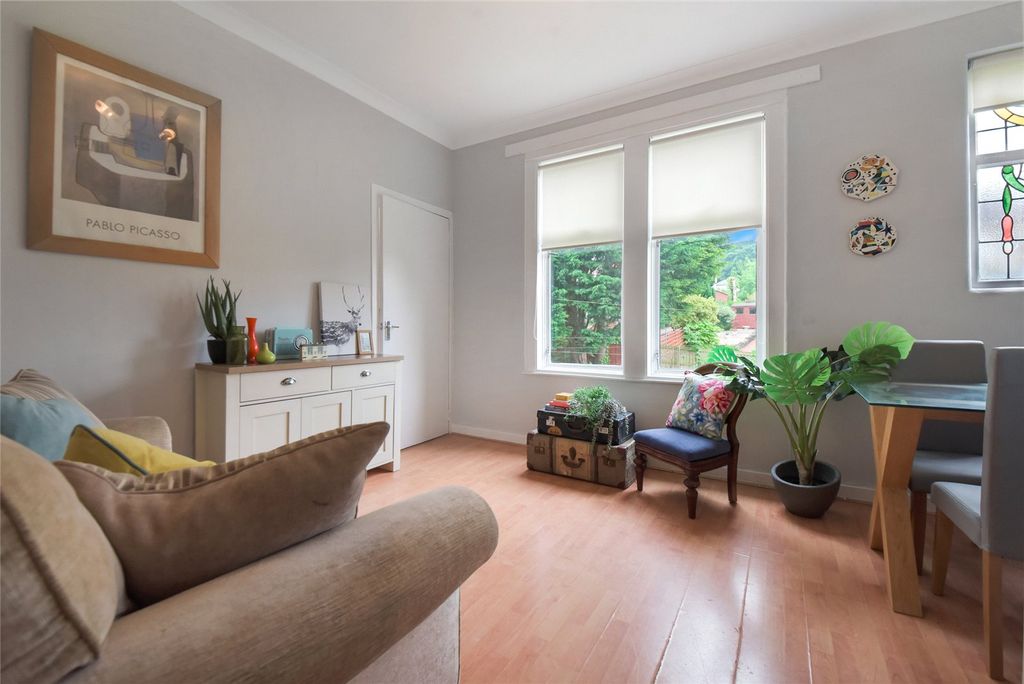 Property photo 3 of 17 Picture No. 09