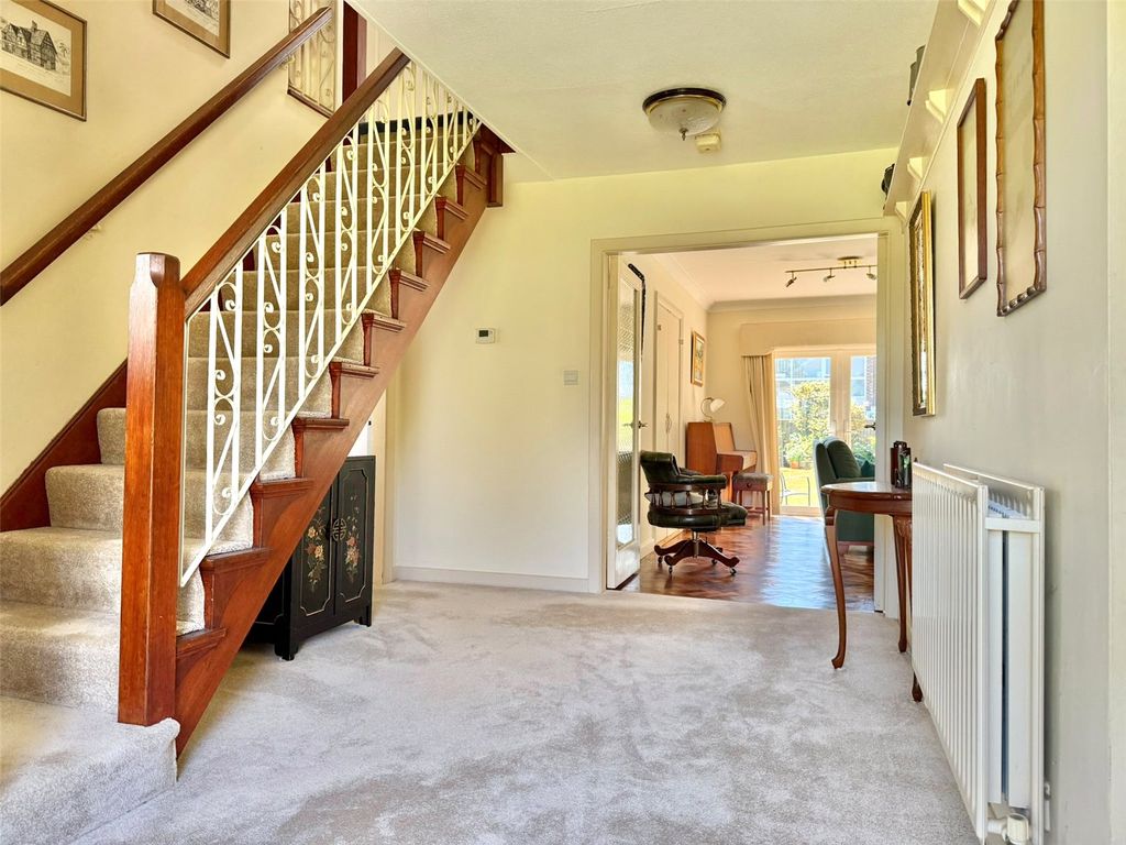 Property photo 3 of 28 Picture No. 69