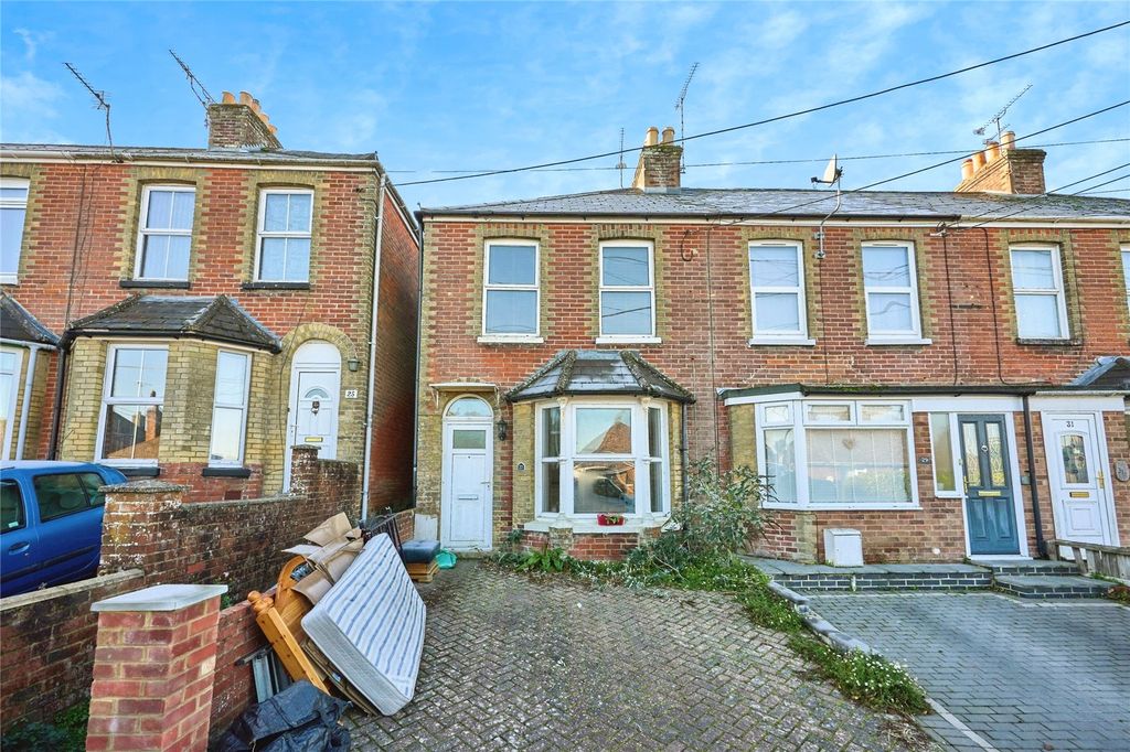 Property photo 1 of 12 Front