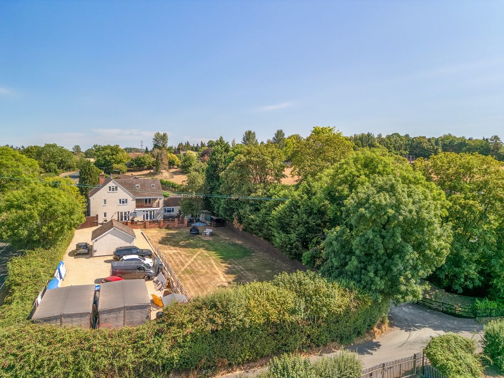 Property photo 1 of 35