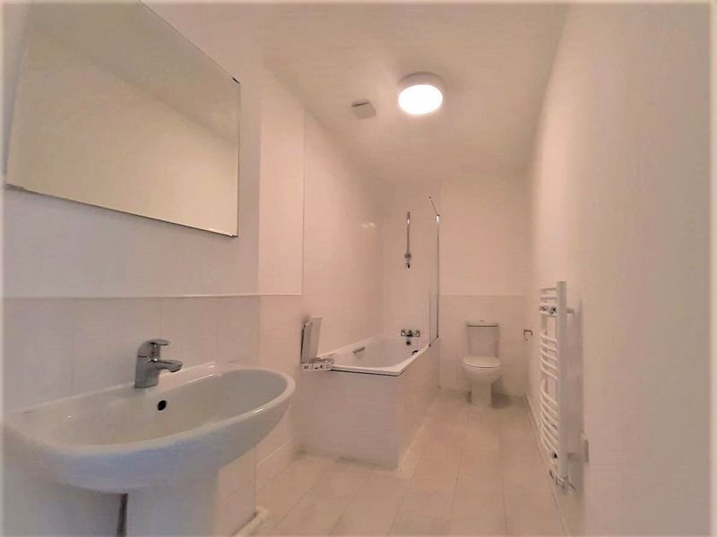 Property photo 3 of 6 Photo 1