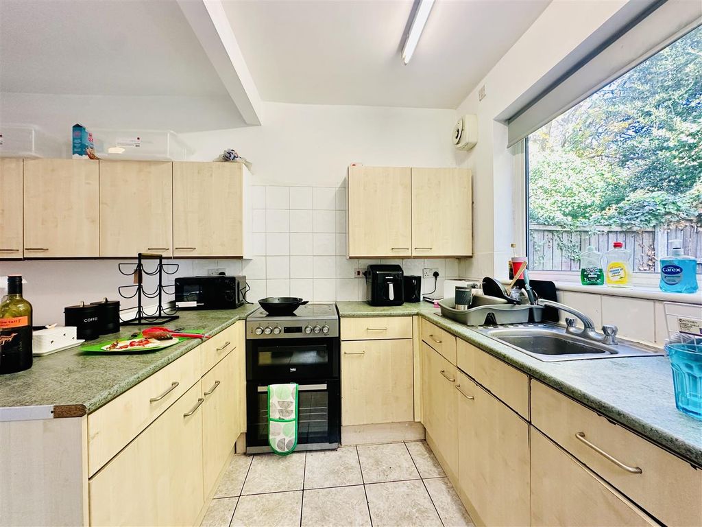 Property photo 2 of 16 Image00006.Jpeg