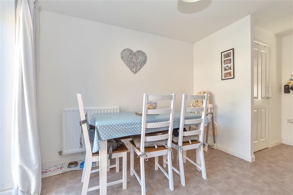 Property photo 3 of 10 Kitchen/Diner