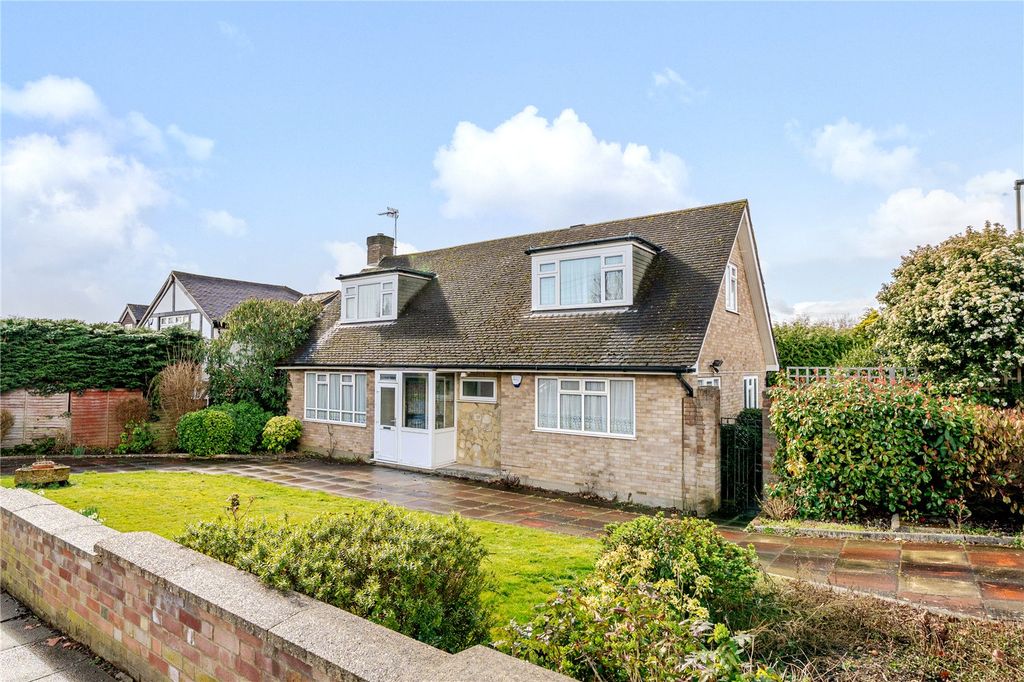 Property photo 1 of 11 Picture No. 15