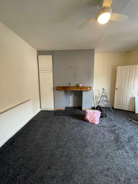 Property photo 3 of 24