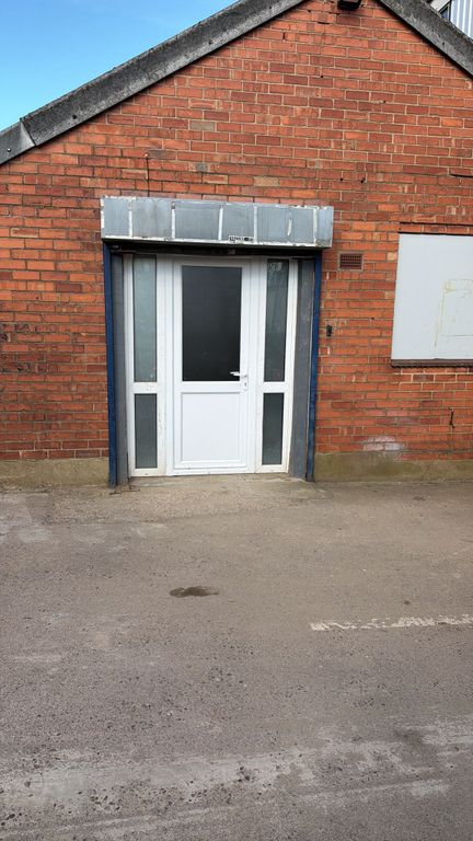 Property photo 2 of 6