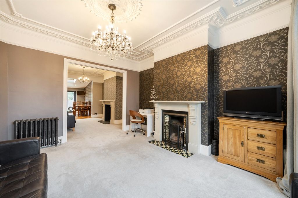 Property photo 2 of 14 Reception