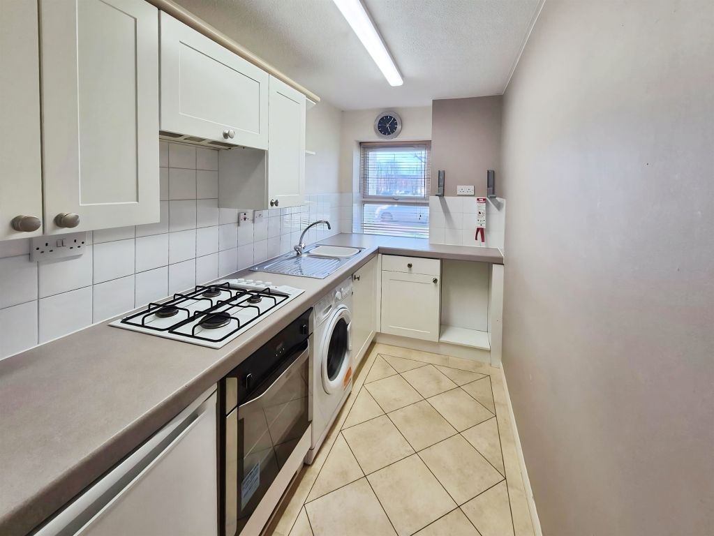 Property photo 3 of 8