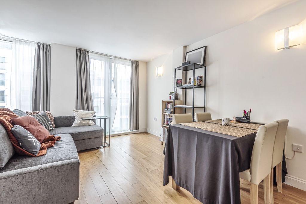 Property photo 2 of 7 489722 (2)