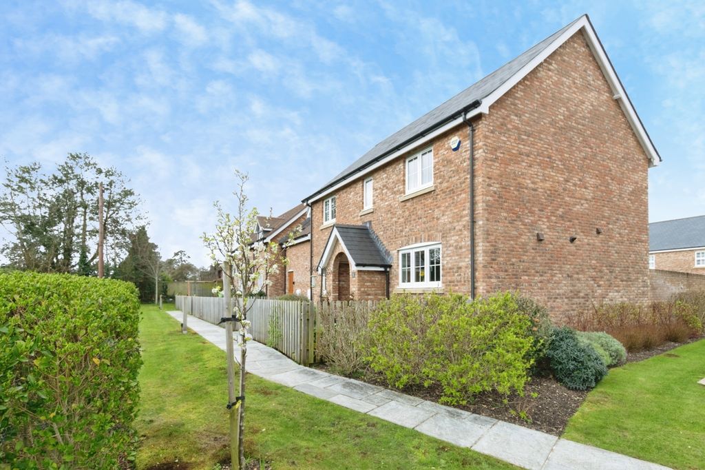 Property photo 3 of 23 Pbox-Img.Jpg